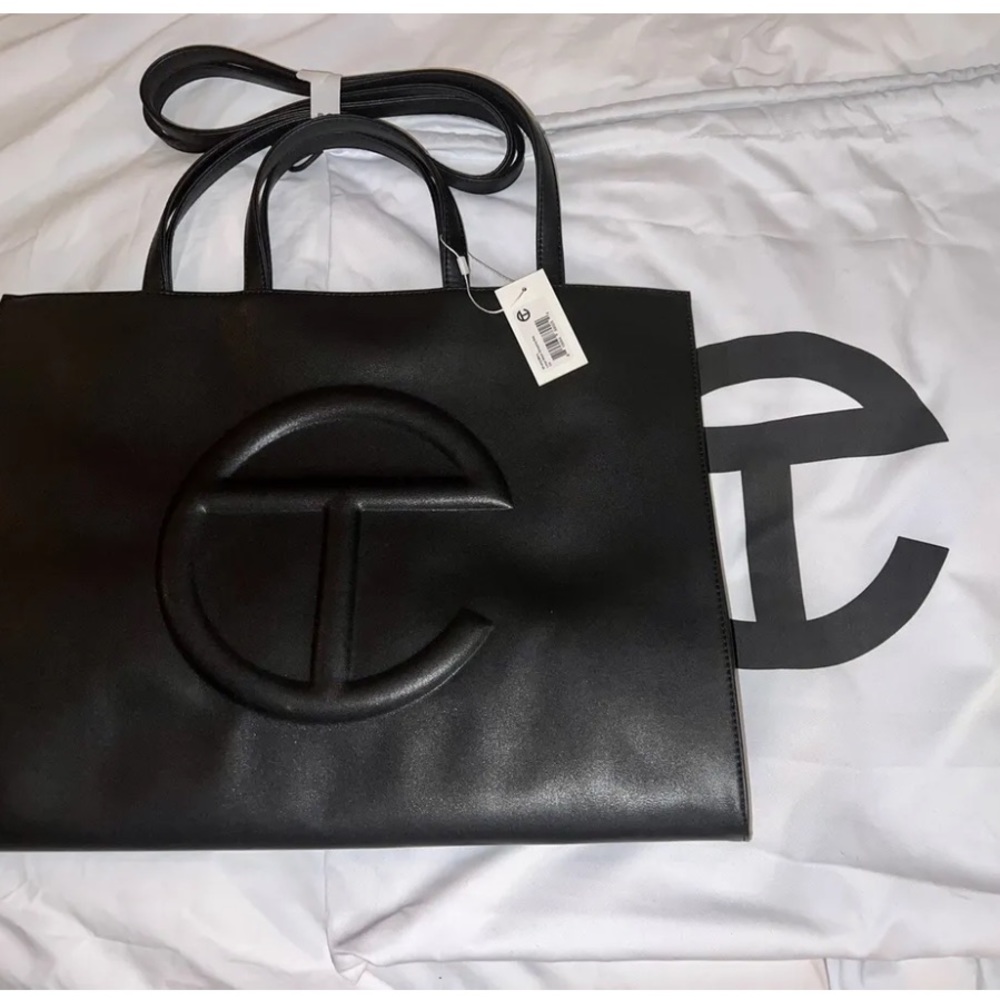 Beautiful black tote/shopping/travel bag